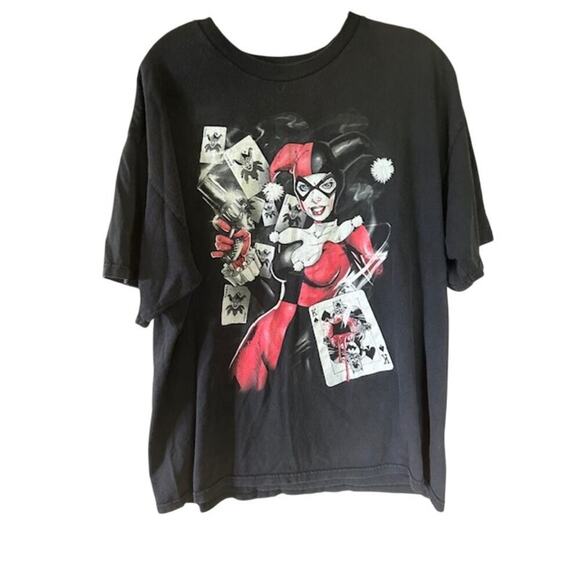 Vintage-Inspired Harley Quinn Joker Cards Graphic Tee – Size XL - Picture 1 of 4